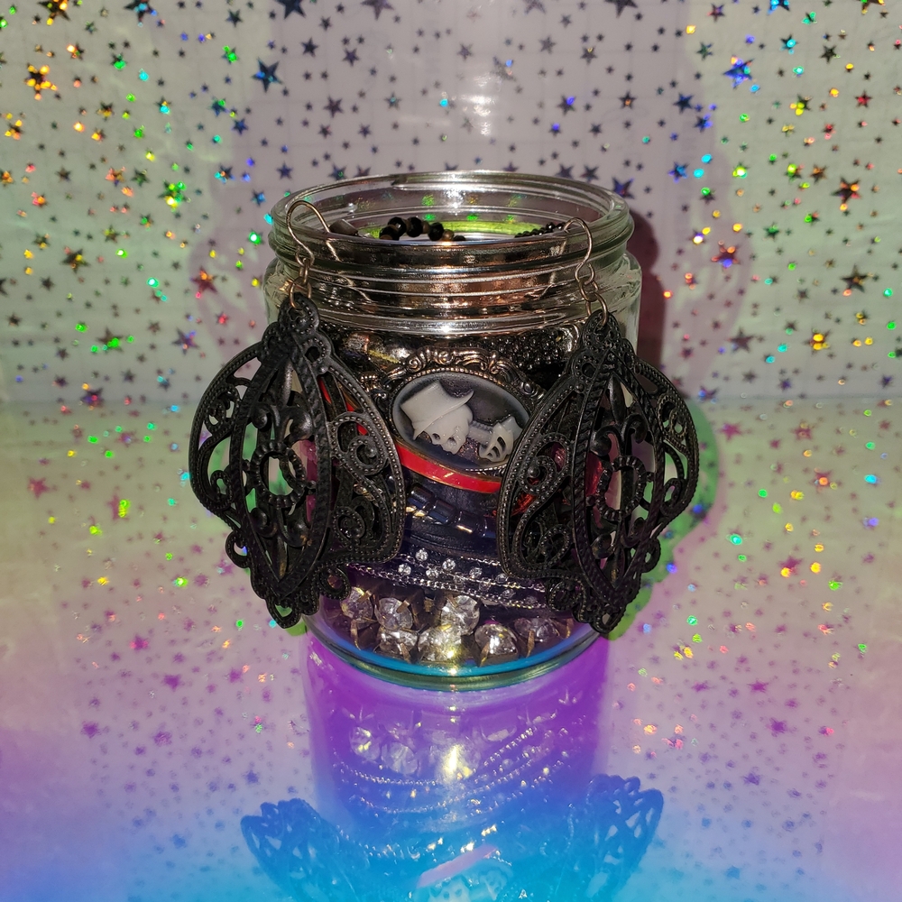 Goth themed jewelry jar